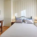 I Merli Di Ada Siena