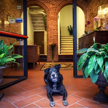 I Merli Di Ada Hotell