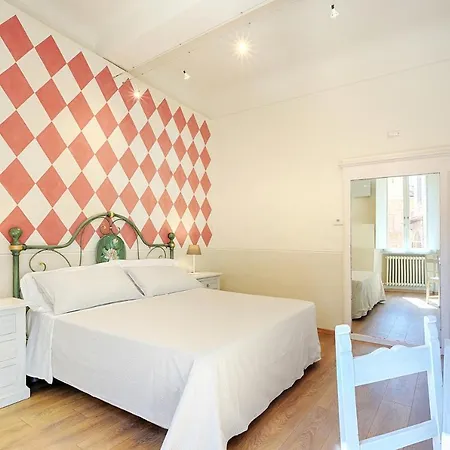 Hotell I Merli Di Ada 3*