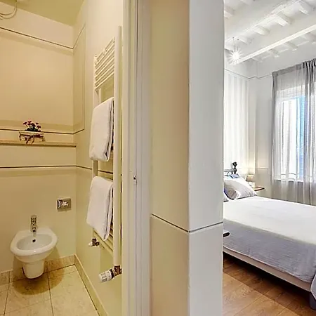Hotel I Merli Di Ada