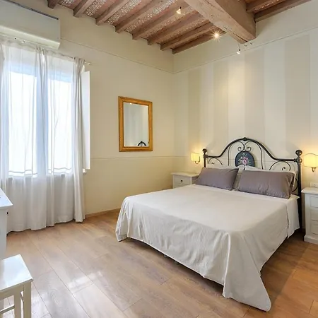 Hotel I Merli Di Ada Siena